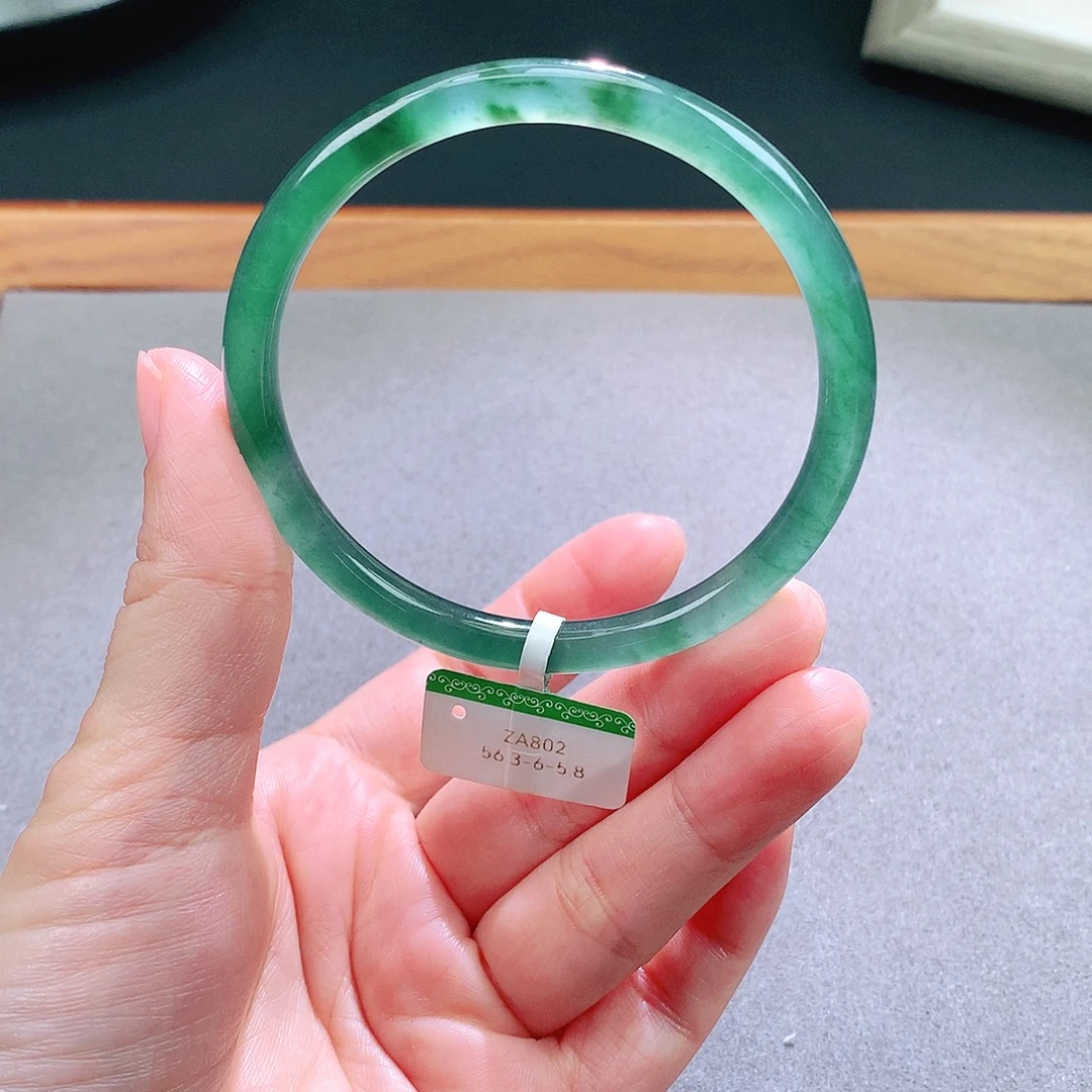 翡翠未镶嵌手镯天然翡翠手镯a货