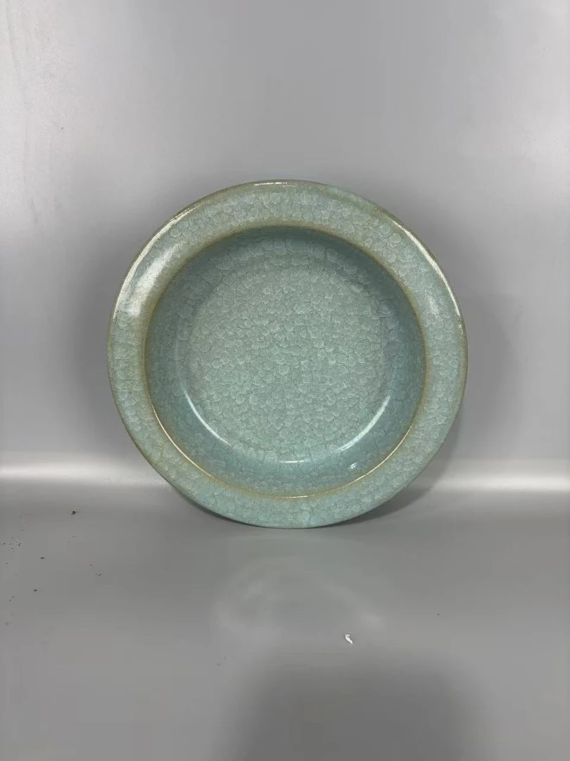 手工制作陶瓷摆件