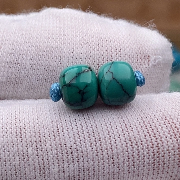 绿松石未镶嵌珠宝奇石7