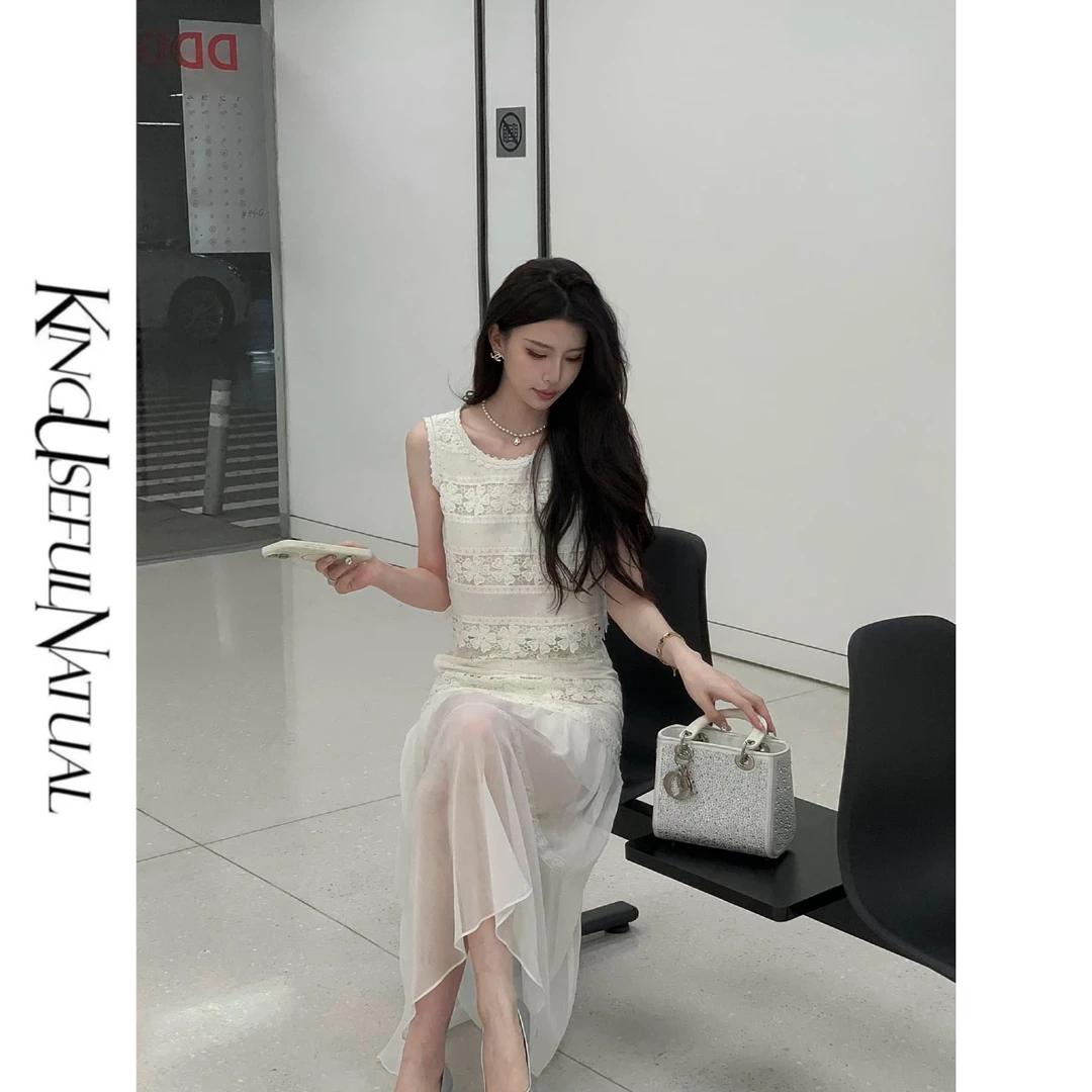 KUN【杜比尼花园】柔美太阳花 定位花型镂空刺绣烫钻春夏时髦套装