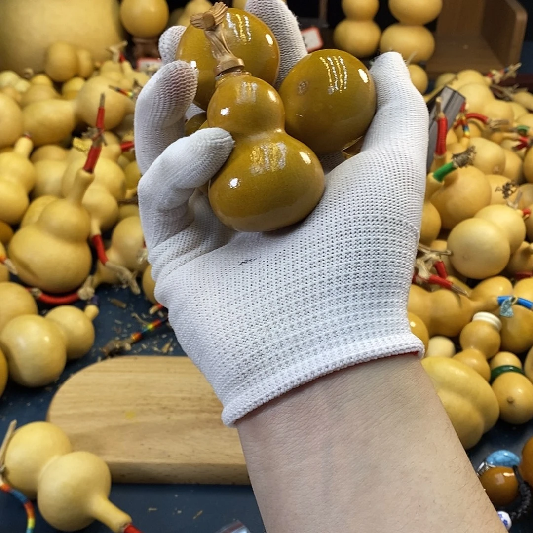 老皮养剑葫芦手把件