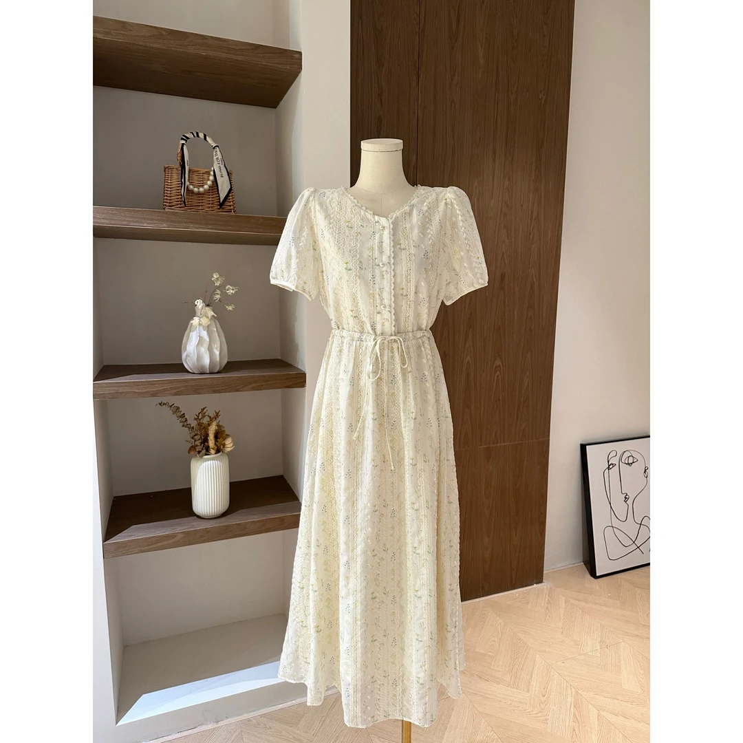 【泽兰】刺绣碎花连衣裙2570私服号