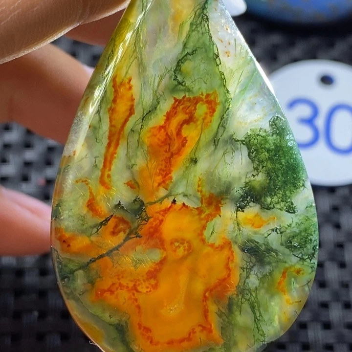 未镶嵌颈饰玛瑙/玉髓路*李