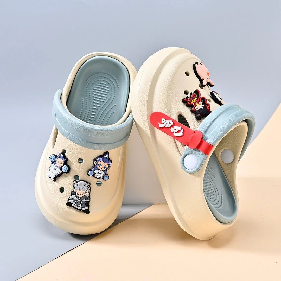 哪吒儿童洞洞男童拖鞋2025新款中大童室内家用男孩外穿厚底沙滩鞋