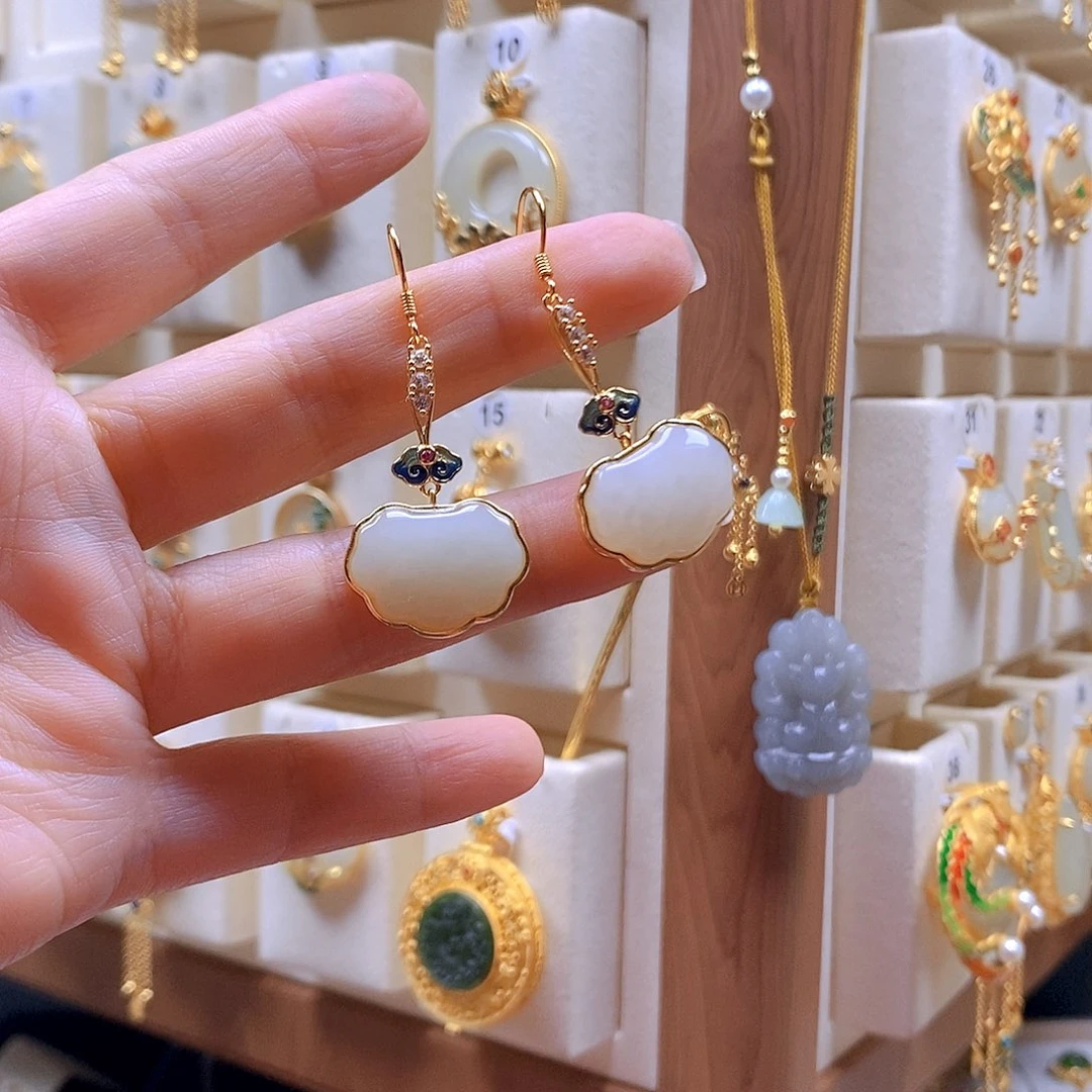 和田玉银S925镶嵌颈饰