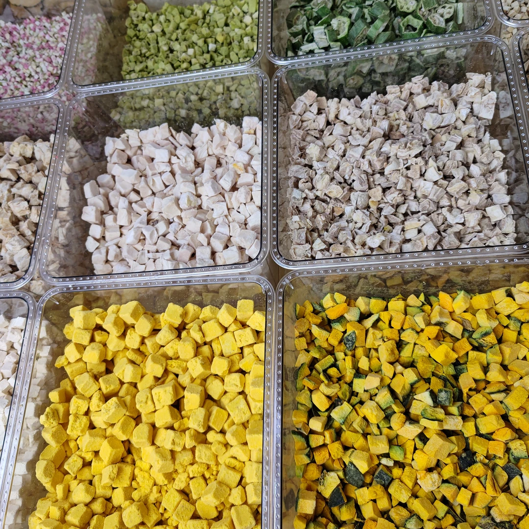 bobo熊舍60种纯天然食材.10+种冻干全价熊粮.长肉利器.