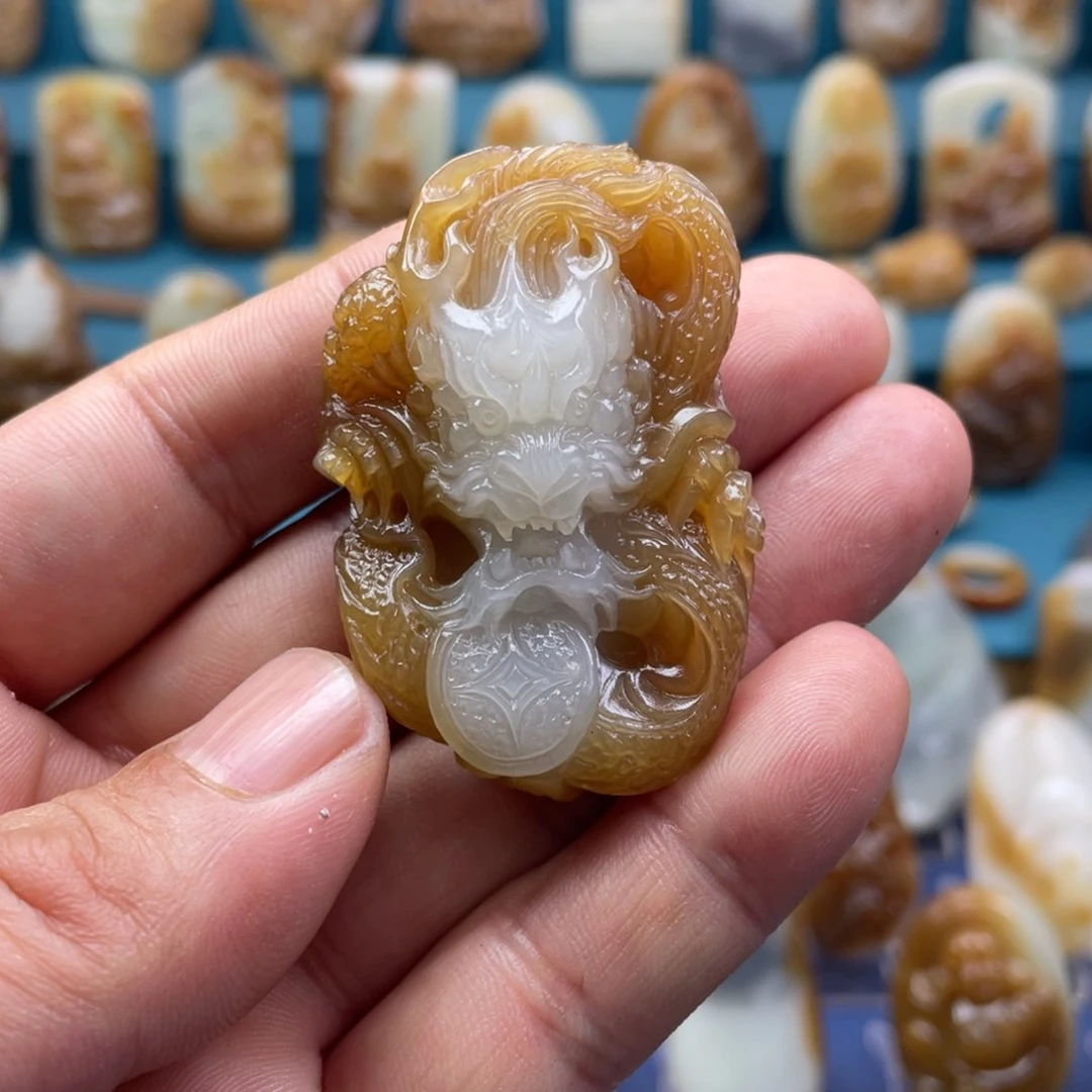 和田玉颈饰未镶嵌