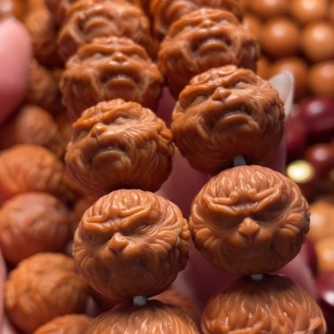 猴头核桃手串来*悟空