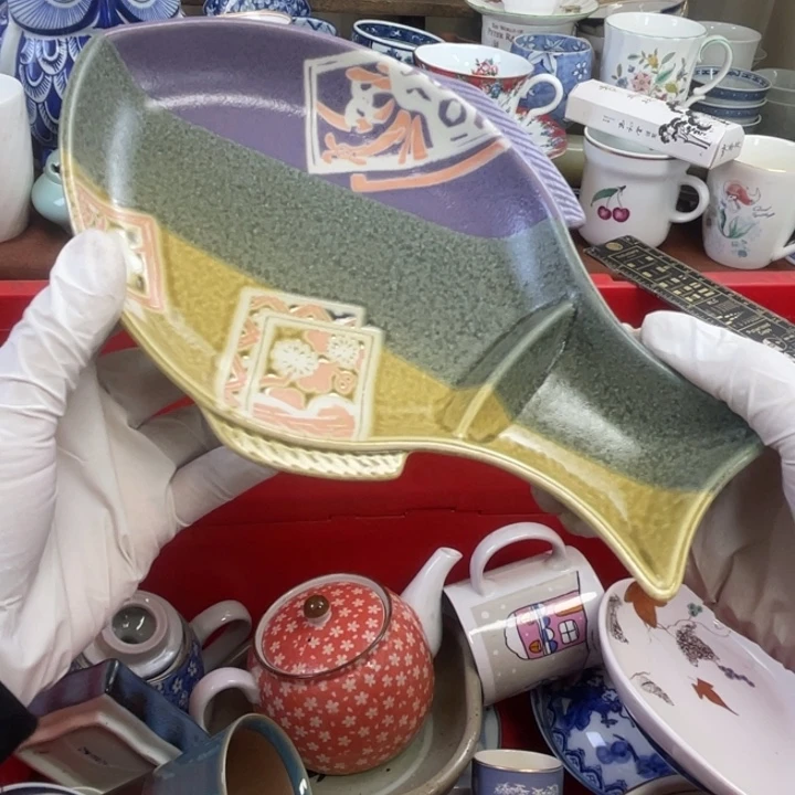 他家瓷器真美…开播了