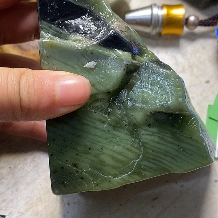 透闪石质玉珠宝半成品未镶嵌