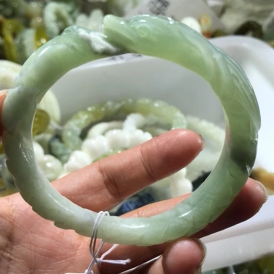 岫玉未镶嵌手镯56.57龙手镯