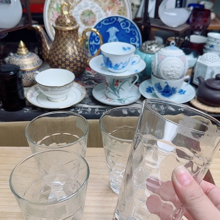 瓷片4个啊啊啊啊啊啊啊啊啊啊
