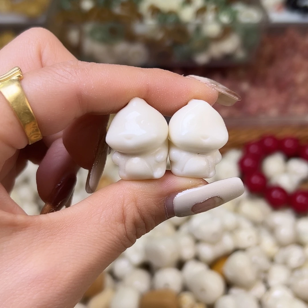 菩提根/象牙果吊坠微瑕白孔龙3颗有裂