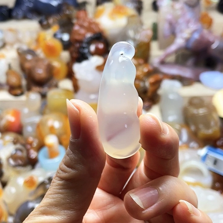 玛瑙/玉髓未镶嵌饰品