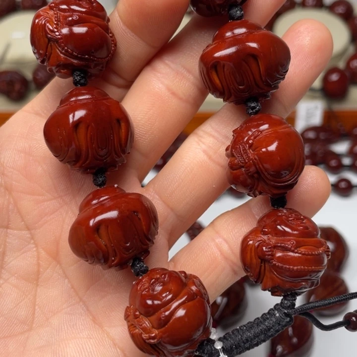 橄榄核手串劉*包浆玉化