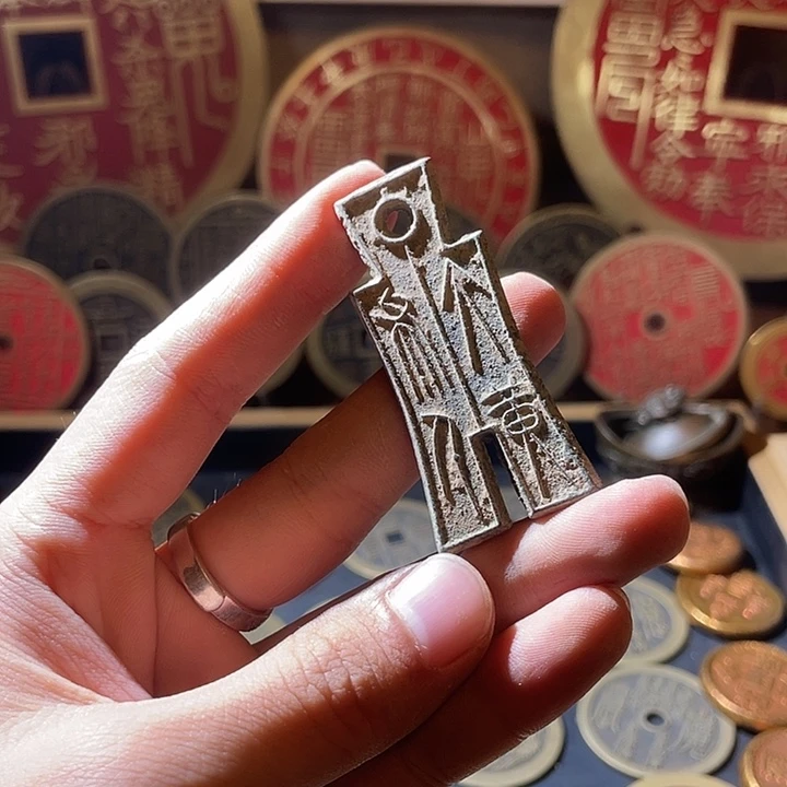 铜现代仿制工艺品