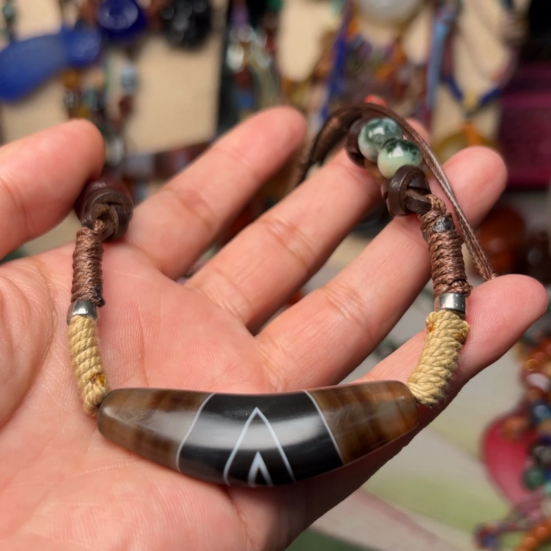 玛瑙/玉髓颈饰未镶嵌