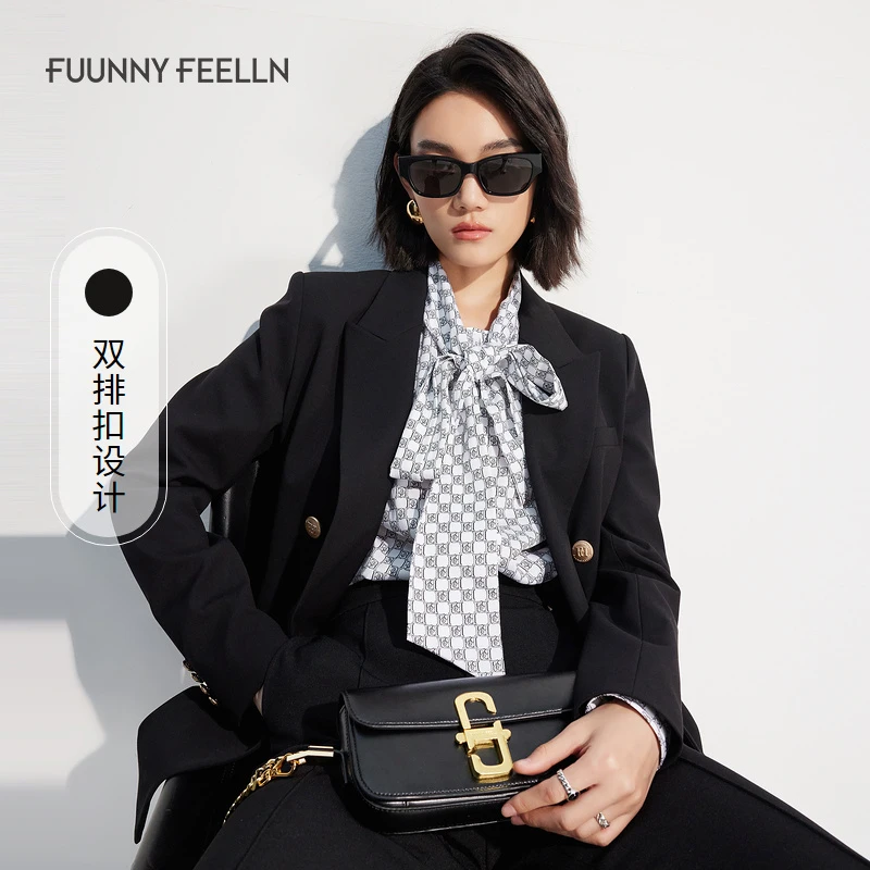 商场同款FF||仿佛2024春季休闲西装外套女双排扣小个子设计感