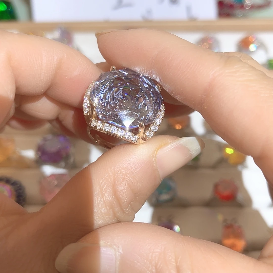 钨金璀璨夺目耀眼