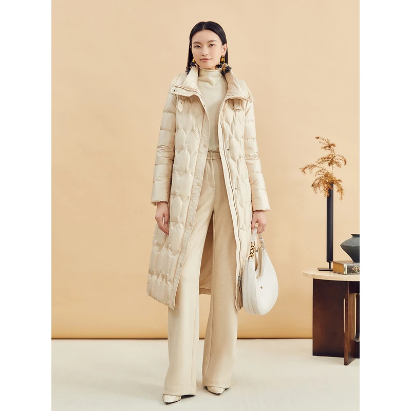 【云感白鹅绒】YINER音儿专选冬季水貂毛领保暖长羽绒服8C34508340