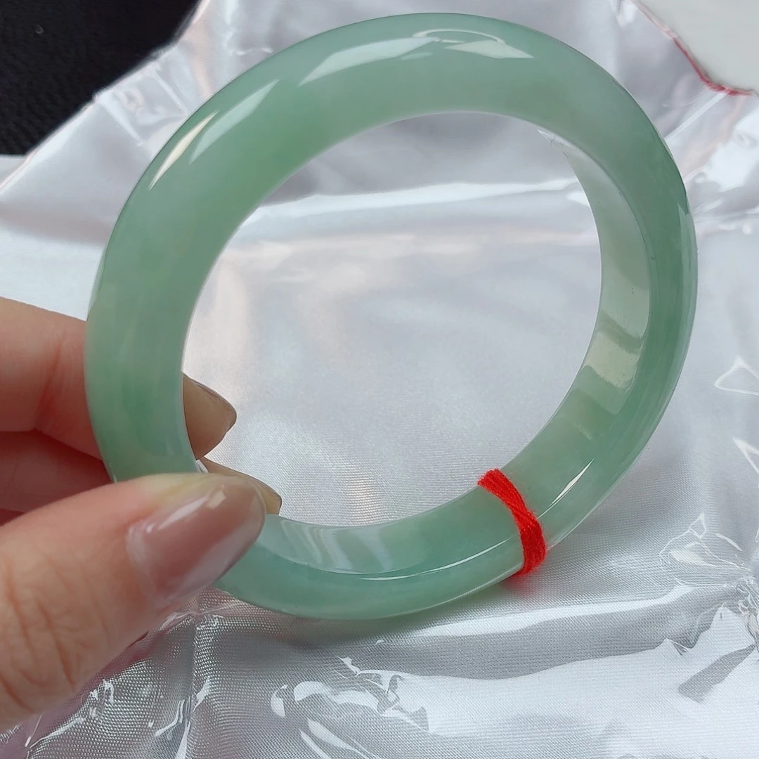 翡翠未镶嵌手镯56