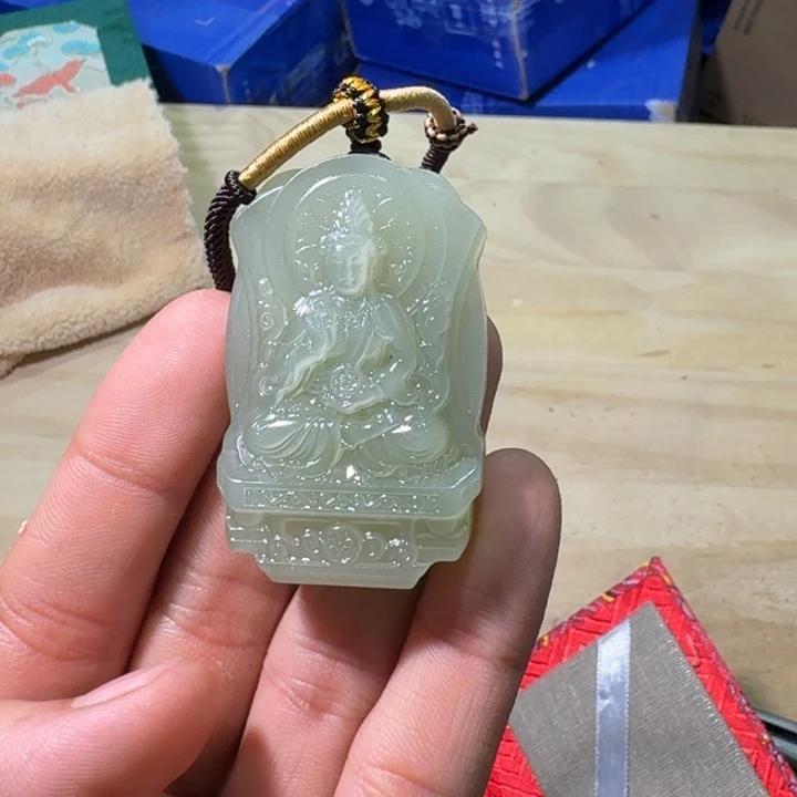 未镶嵌和田玉（糖玉）挂件