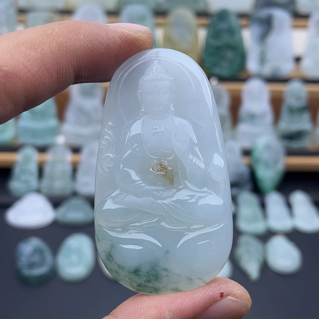 翡翠未镶嵌颈饰阿弥陀佛