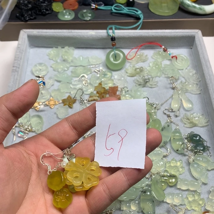 蛇纹石玉耳钉足银镀金镶嵌咿*咿