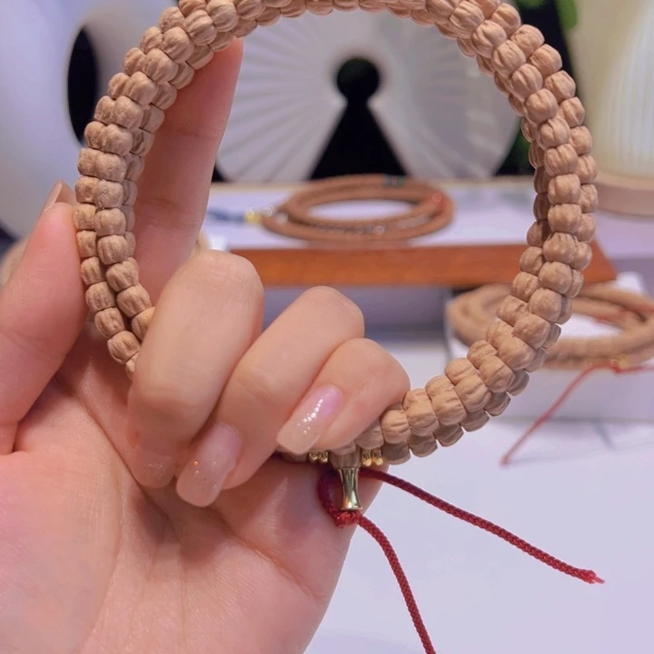 睡***！柏香籽/百香籽吊坠