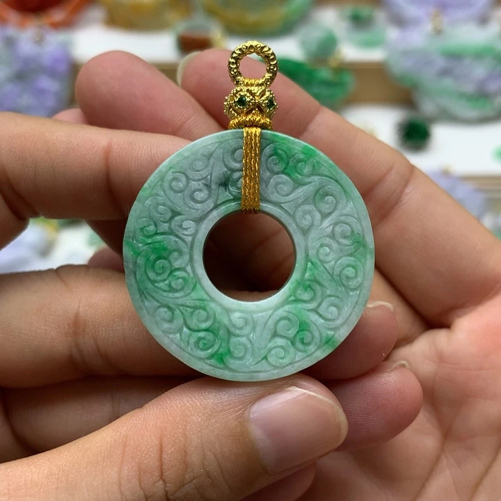 颈饰未镶嵌翡翠翡翠