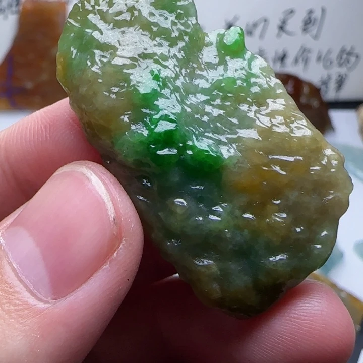 定制翡翠未镶嵌不包工