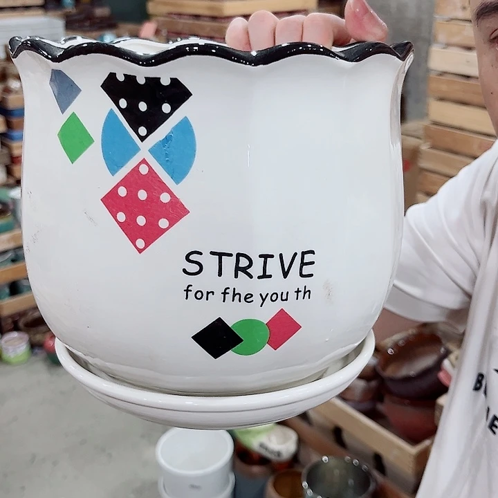 陶瓷花盆有带冰裂效果