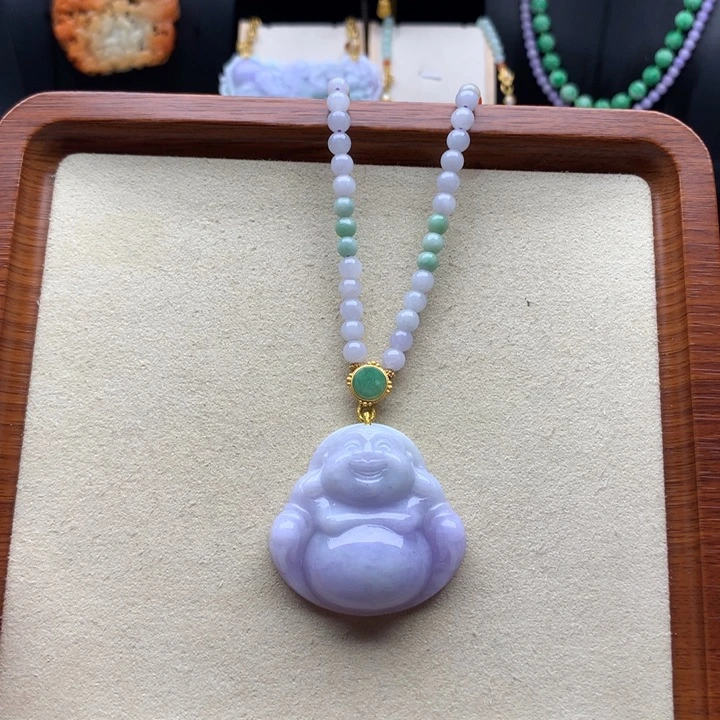 翡翠颈饰未镶嵌翡翠佛公