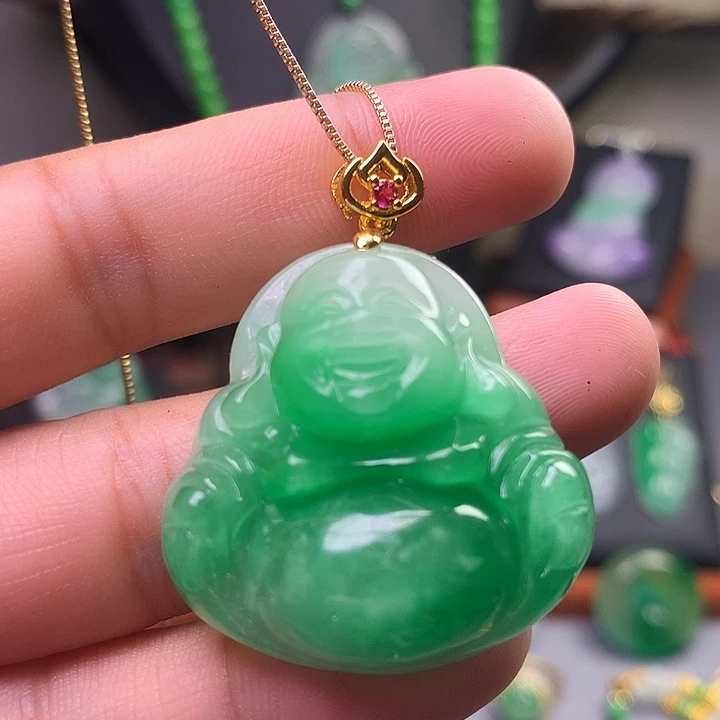 吊坠(赠链)未镶嵌翡翠