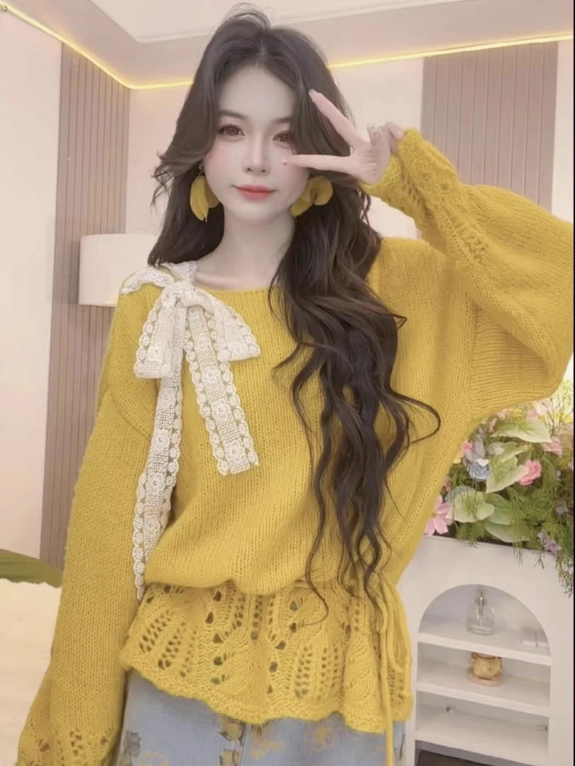 秋季新款慵懒风镂空针织上衣拼接蕾丝大码胖mm宽松韩版设计感毛衣