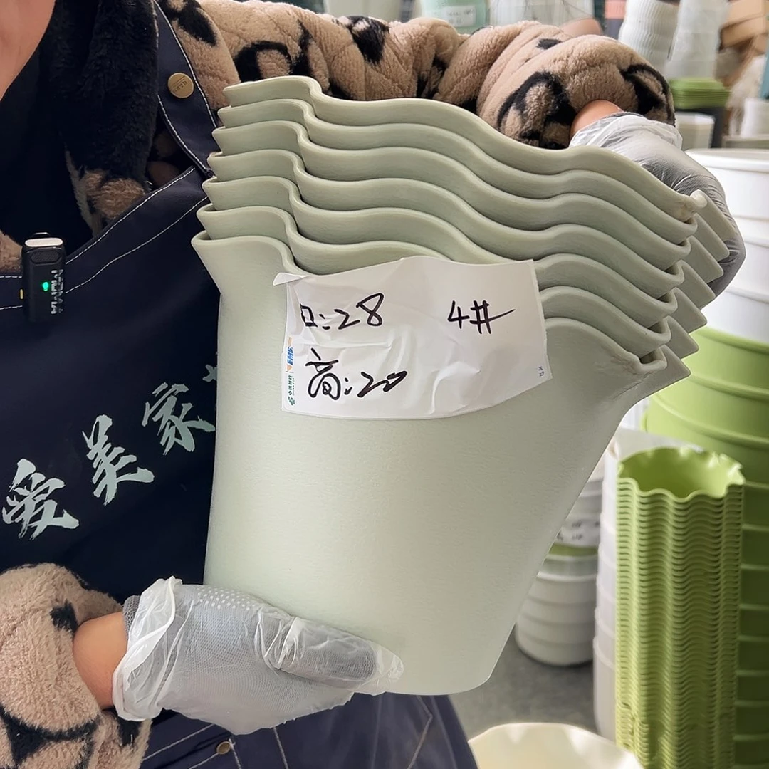 瑕疵荷叶边3#米白色6个无托