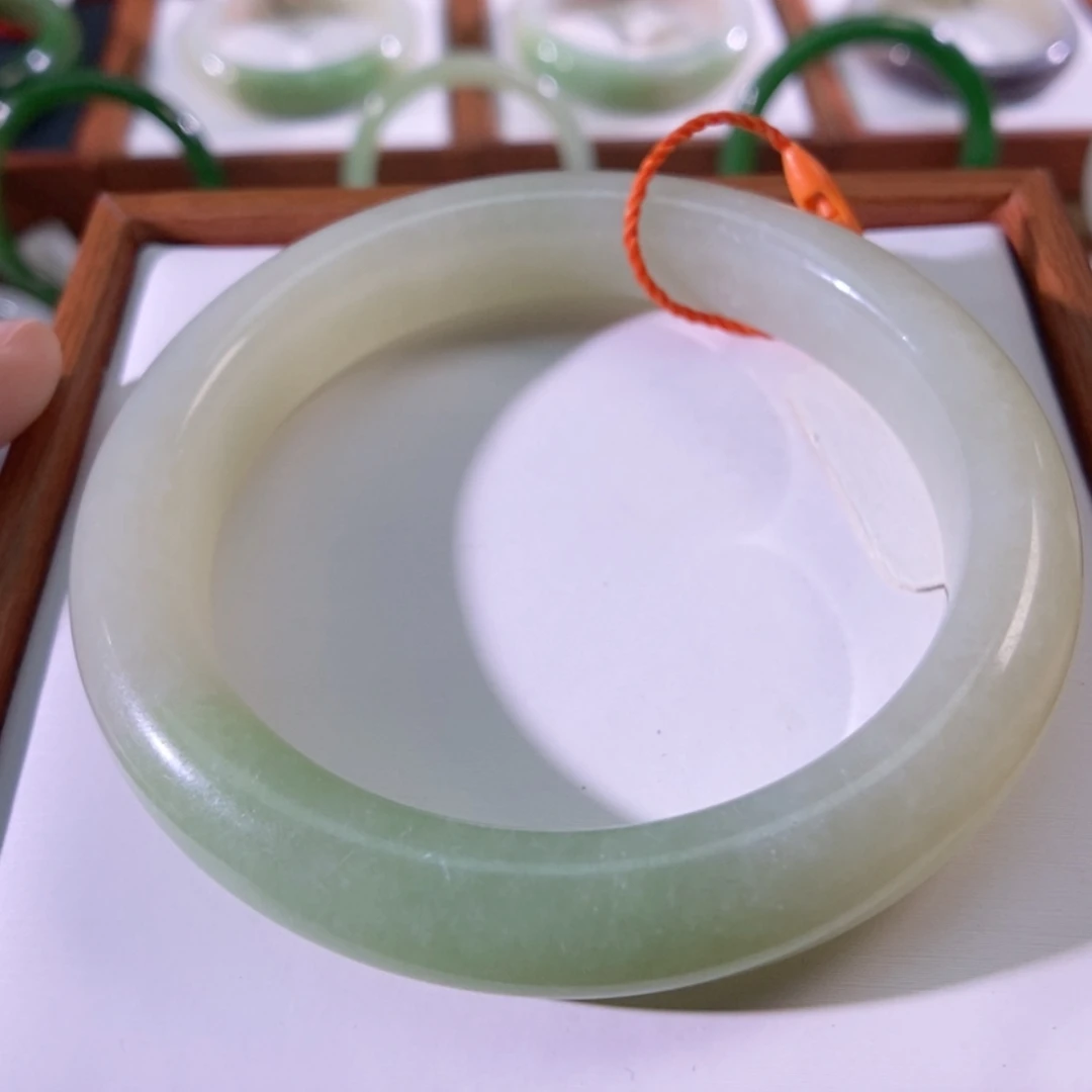 【闪购商品】未镶嵌手镯和田玉（翠青玉）晴底翠青 下播福利