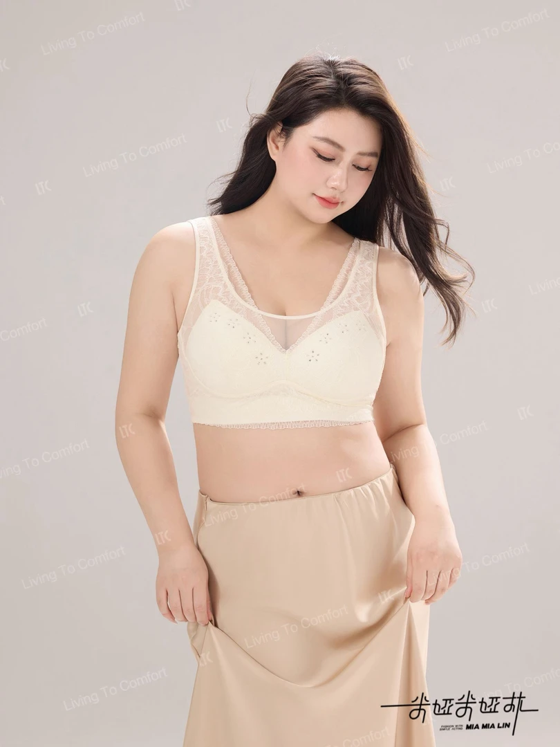 8675  【大版薄杯聚拢】蕾丝宽肩背心花朵透气杯抗菌聚拢收副乳美背