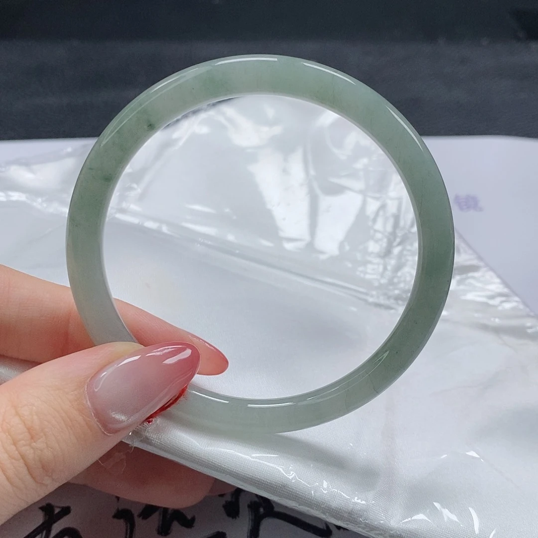 【闪购商品】翡翠手镯（圆镯）未镶嵌430号