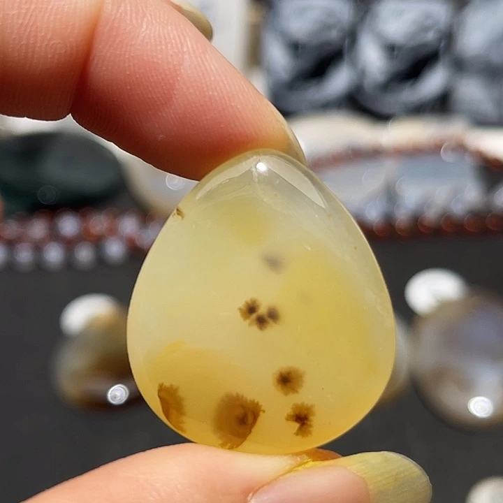 玛瑙/玉髓未镶嵌吊坠(不含链)