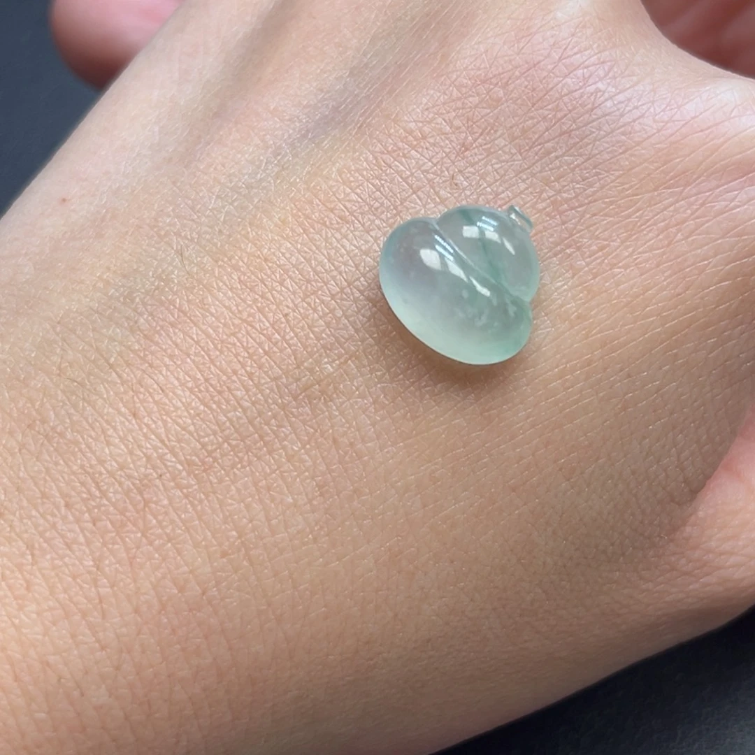 翡翠裸石缅甸翡翠