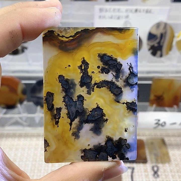 未镶嵌颈饰玛瑙/玉髓