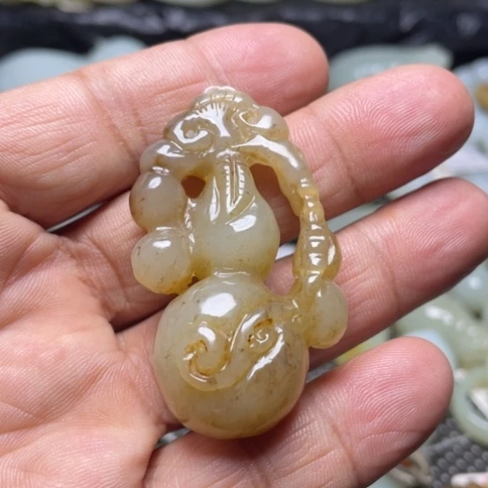 吊坠(不含链)未镶嵌和田玉