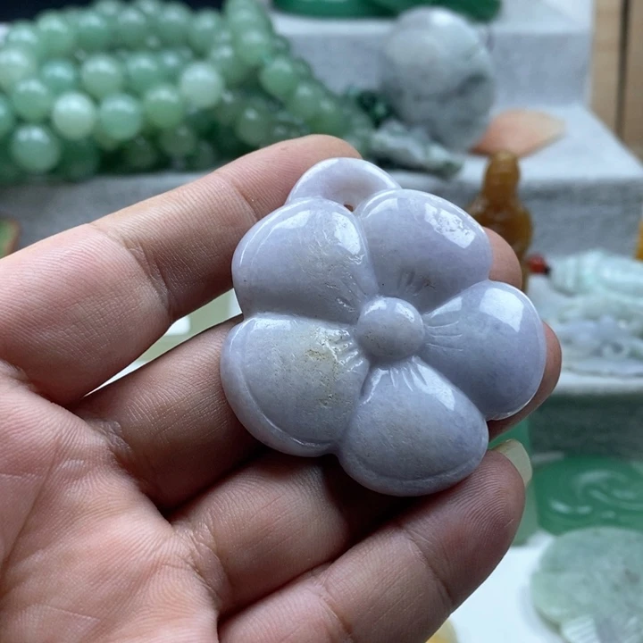 东陵石未镶嵌颈饰