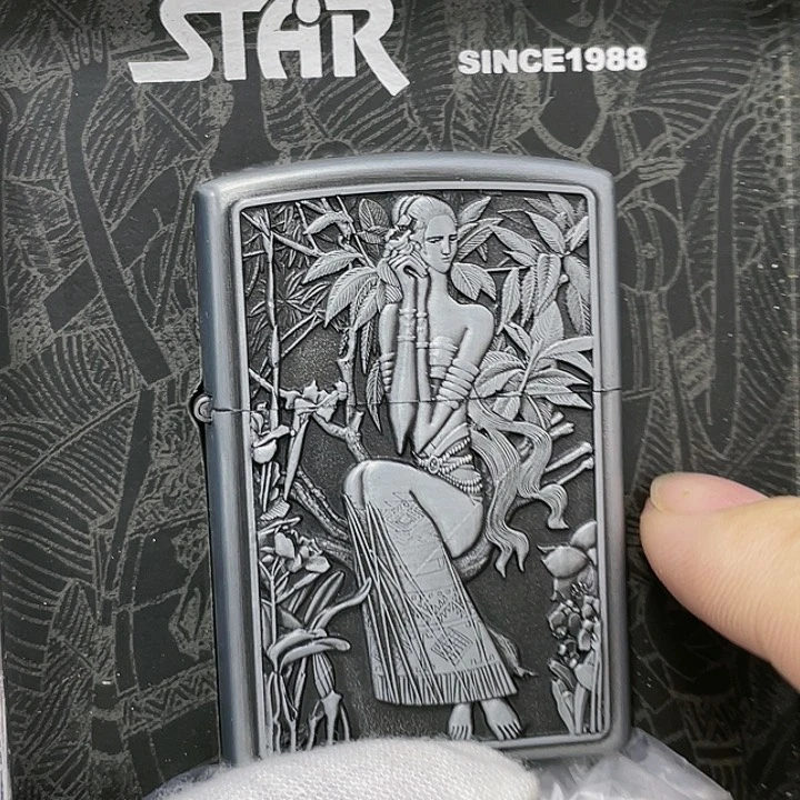 【闪购商品】恒星美女随机