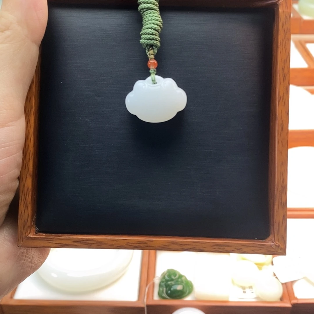 和田玉（白玉）未镶嵌颈饰