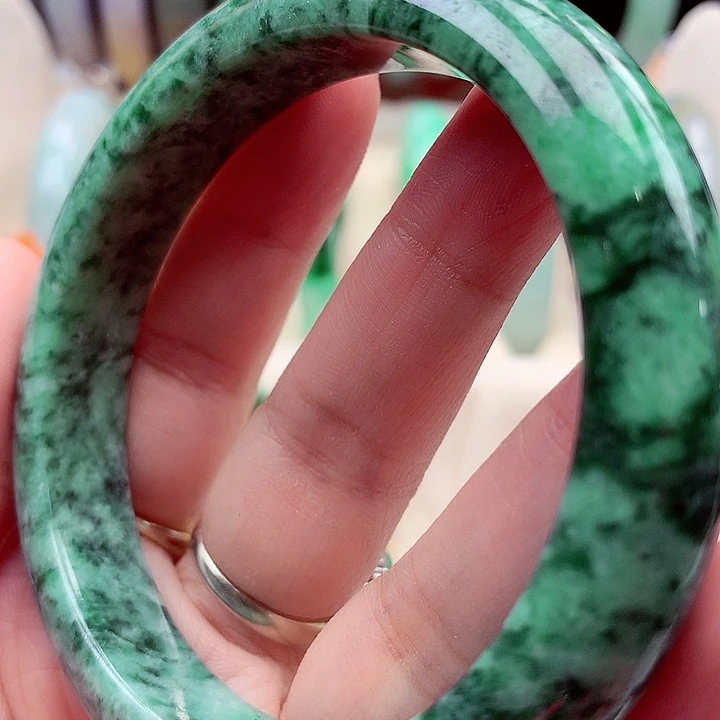 未镶嵌手镯翡翠翡翠