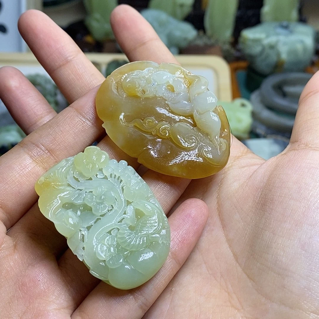 和田玉未镶嵌颈饰@***来