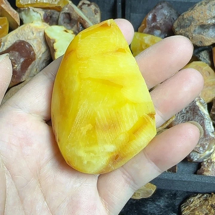 定制琥珀未镶嵌马蹄水滴料