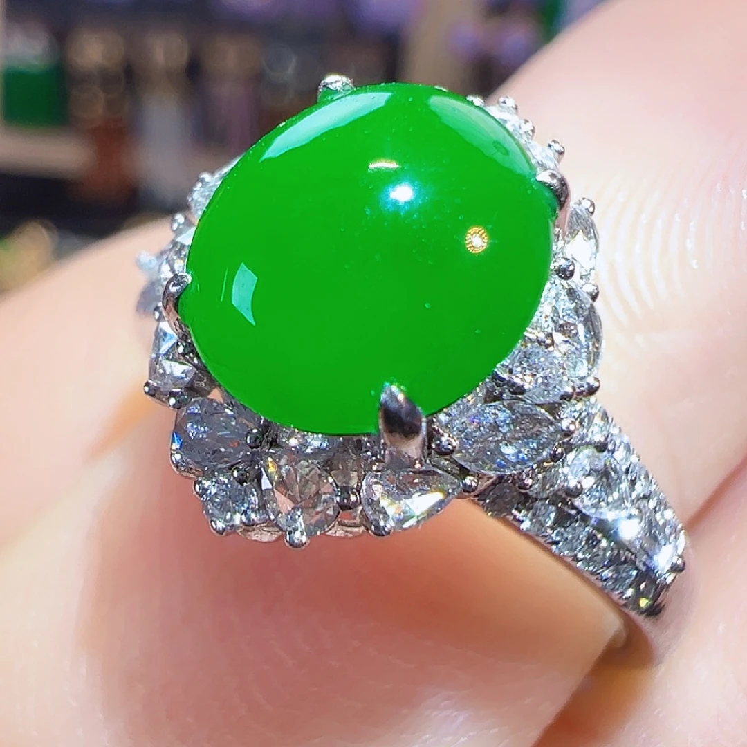 翡翠18K金镶嵌戒指签收后24小时鉴赏期